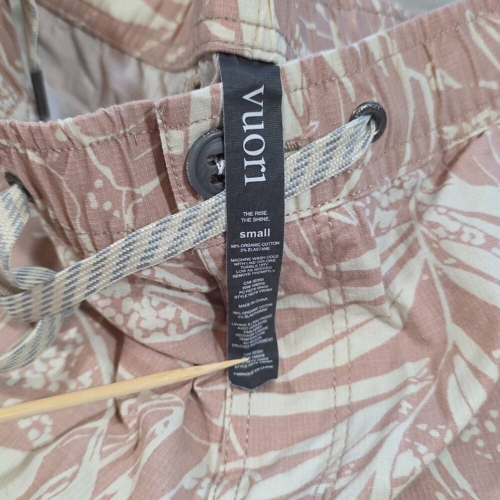 Vuori Tropical Ripstop Shorts - Picture 5 of 5